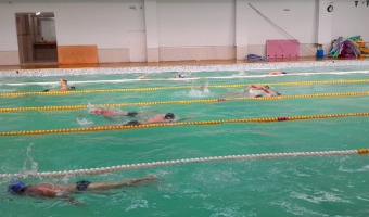 CON 106 CONCURSANTES, SE REALIZÓ LA PRUEBA DE NATACIÓN PARA GUARDAVIDAS DE LA TEMPORADA 2024/2025